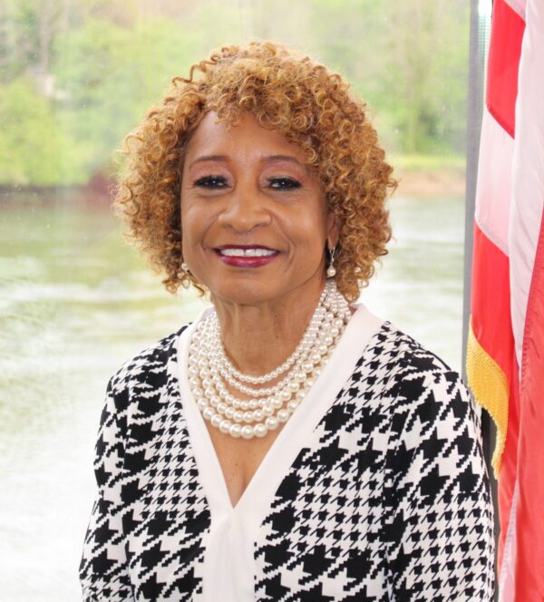 Mrs. Gloria Ramsey Marshall